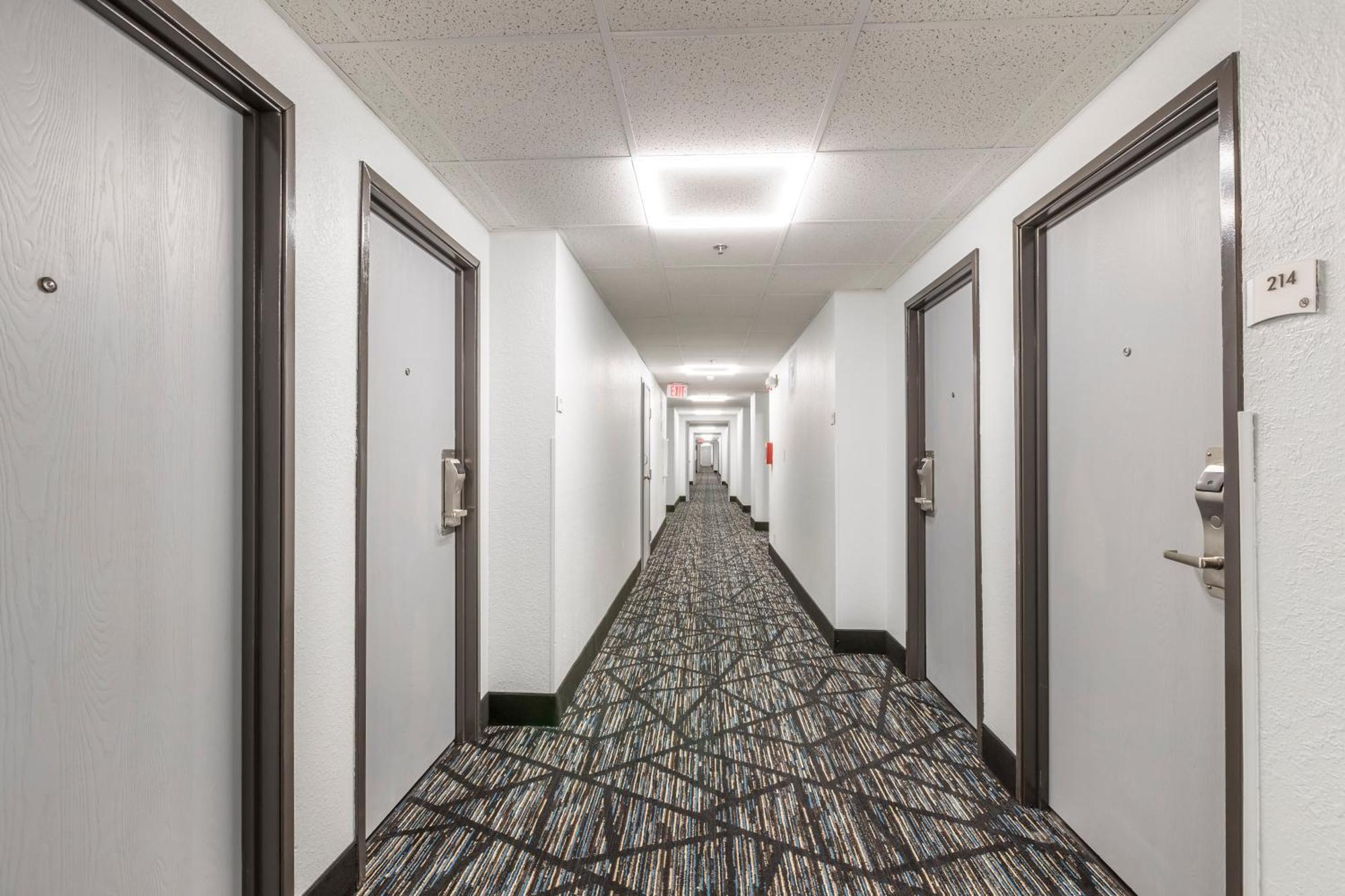 Quality Inn Newton At I-80 Exteriér fotografie
